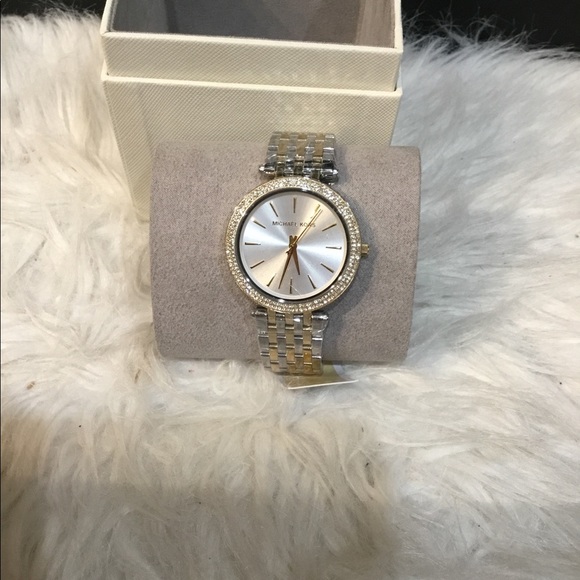 Mk unisex watch main image 4